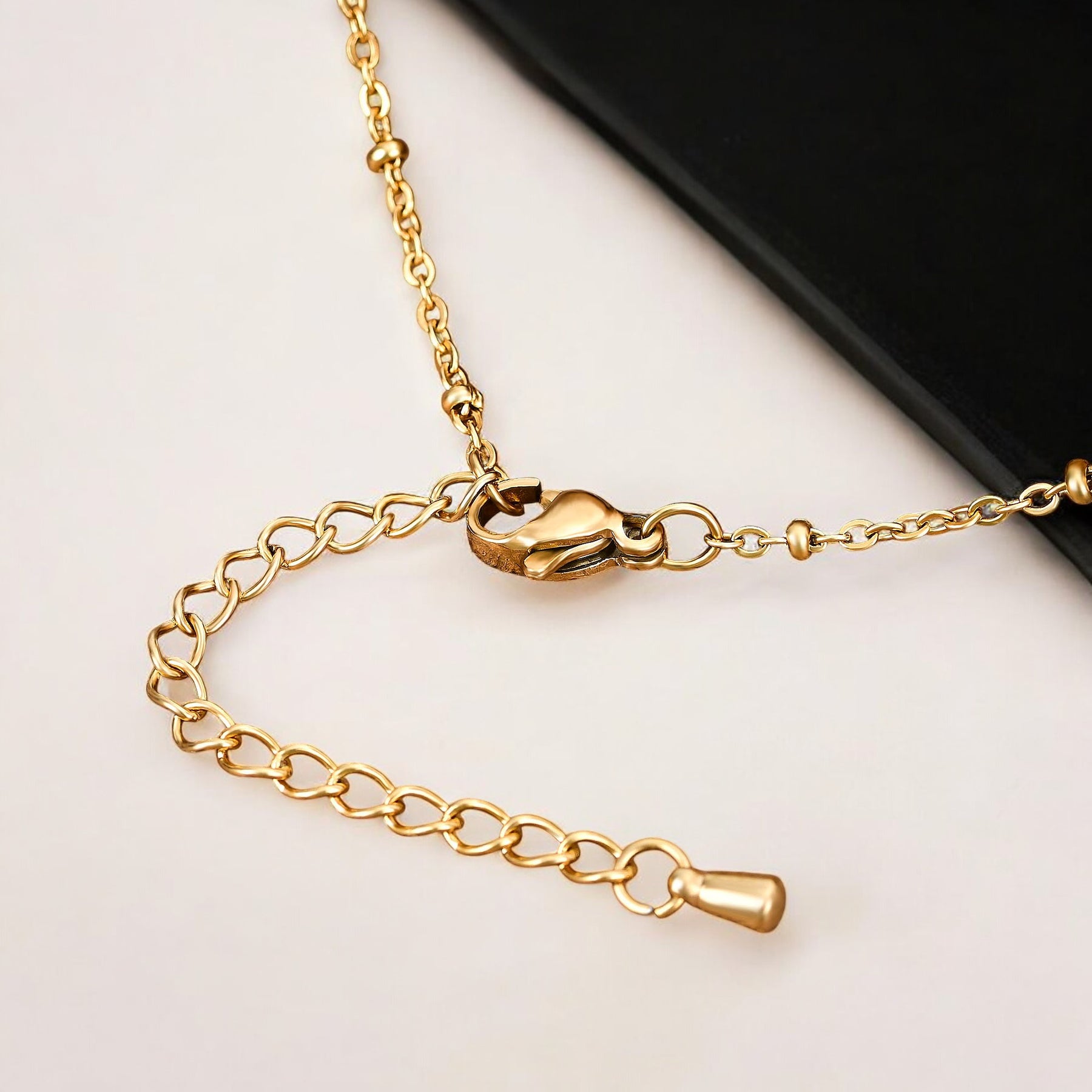 Tranquil Lotus Enkelband