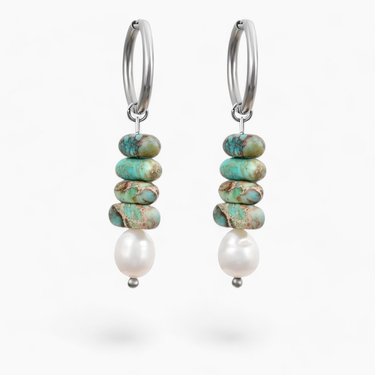 Ocean Bliss Parel & Turquoise Jaspis Oorringen