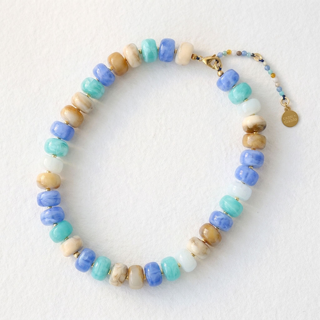 Stoere blauwe Coast-halsketting