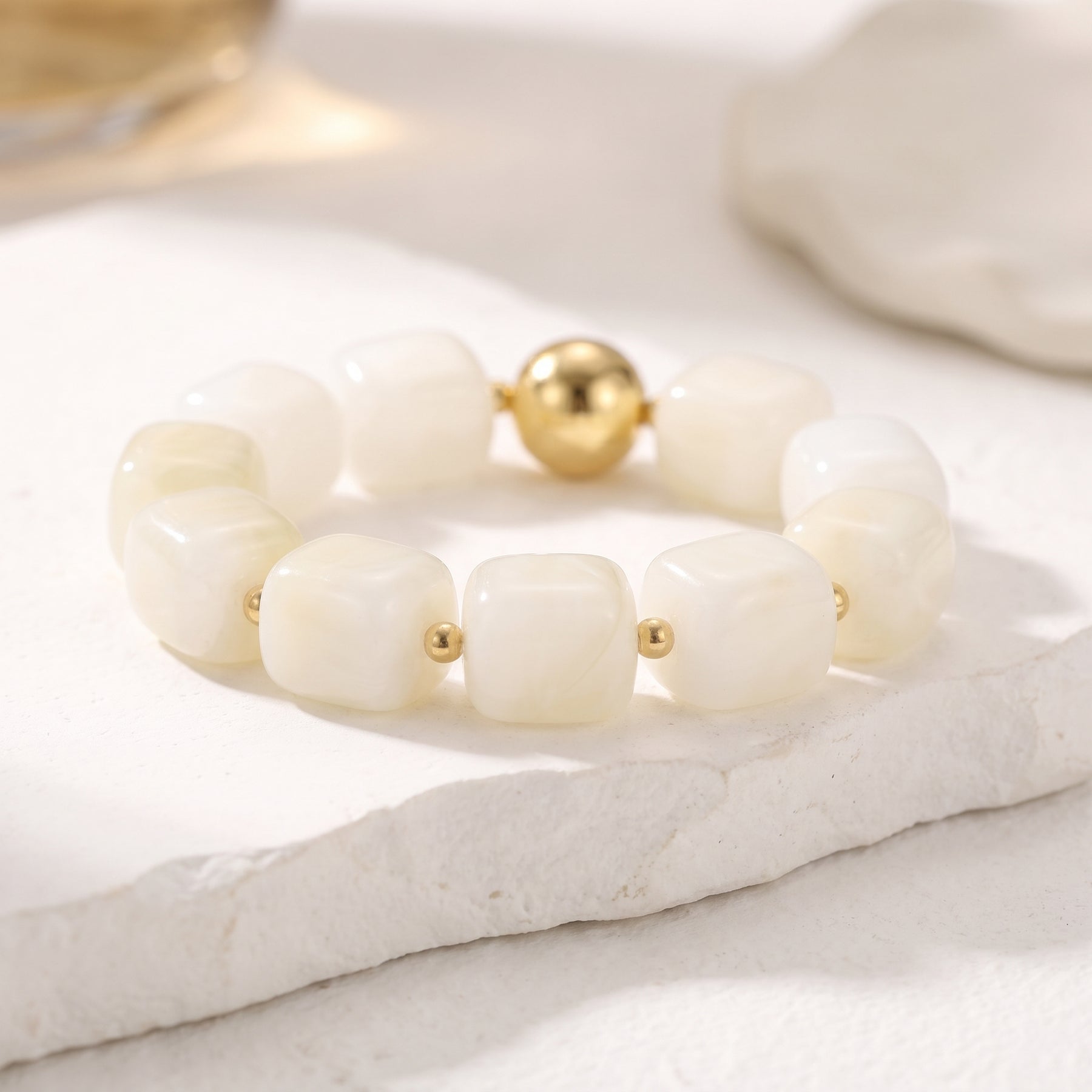 Maanlicht-ivoorkleurige grove armband
