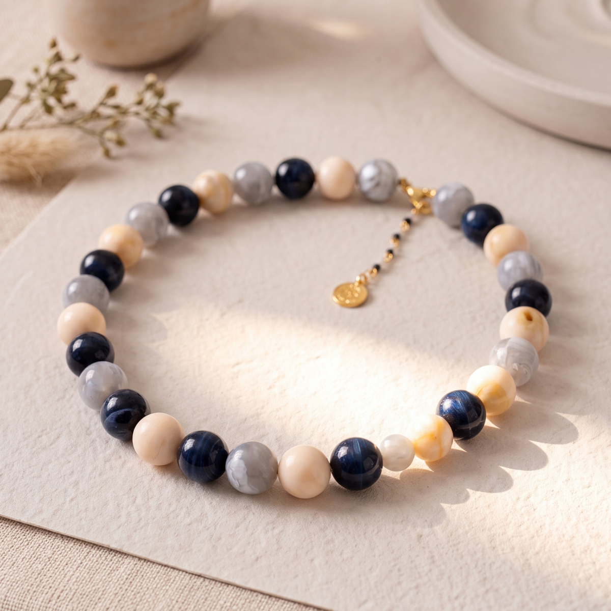 Chunky grijze kralenketting