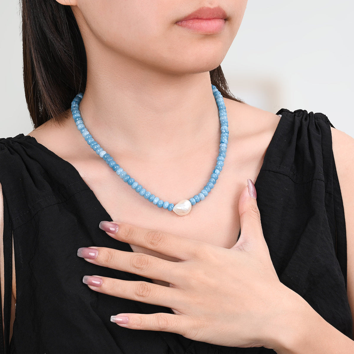 Jade Bloesem Parelketting