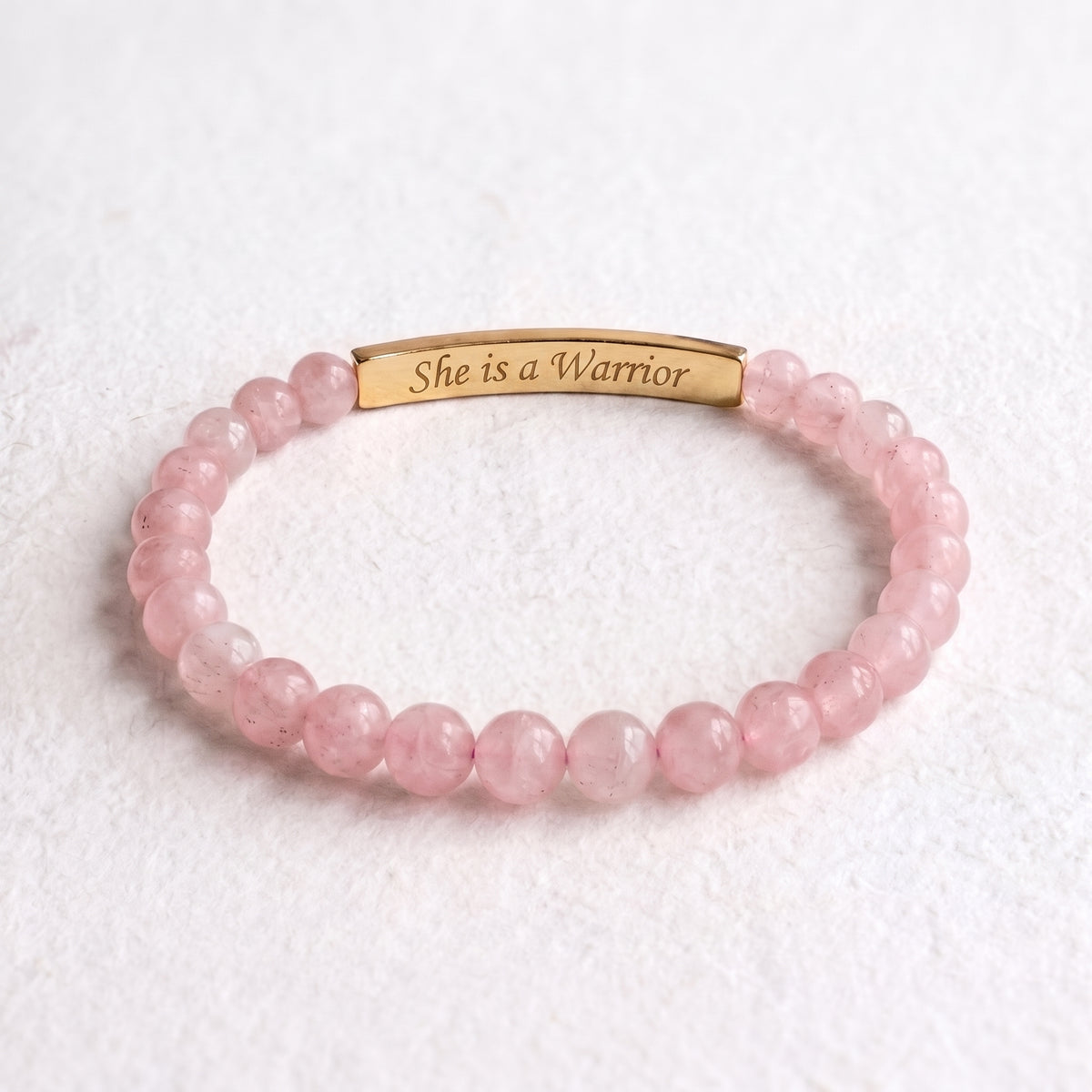Armband voor de Borstkankermaand - Zij is een krijger