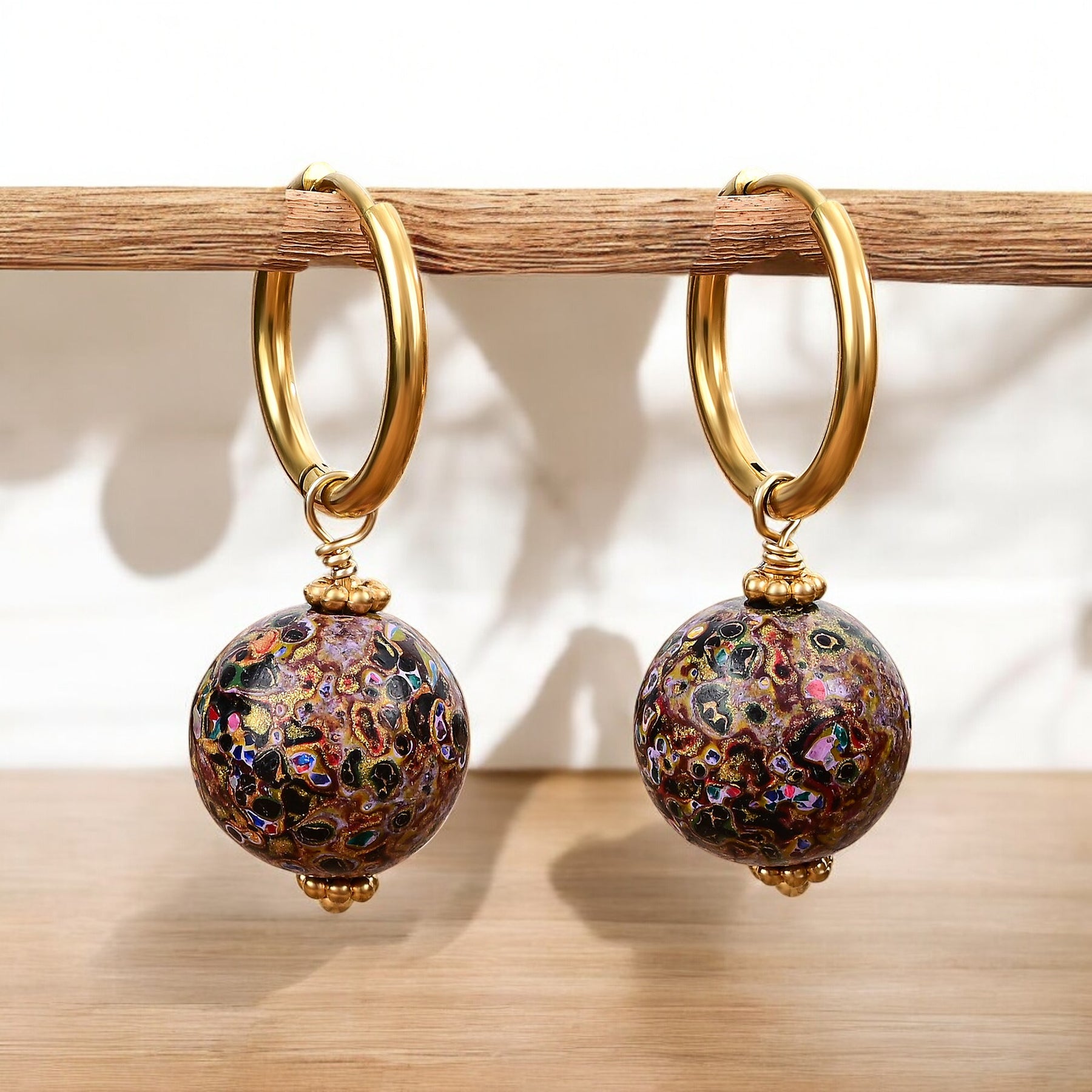 Cosmic Bloom Speckle Orb Oorringen met Hoepel