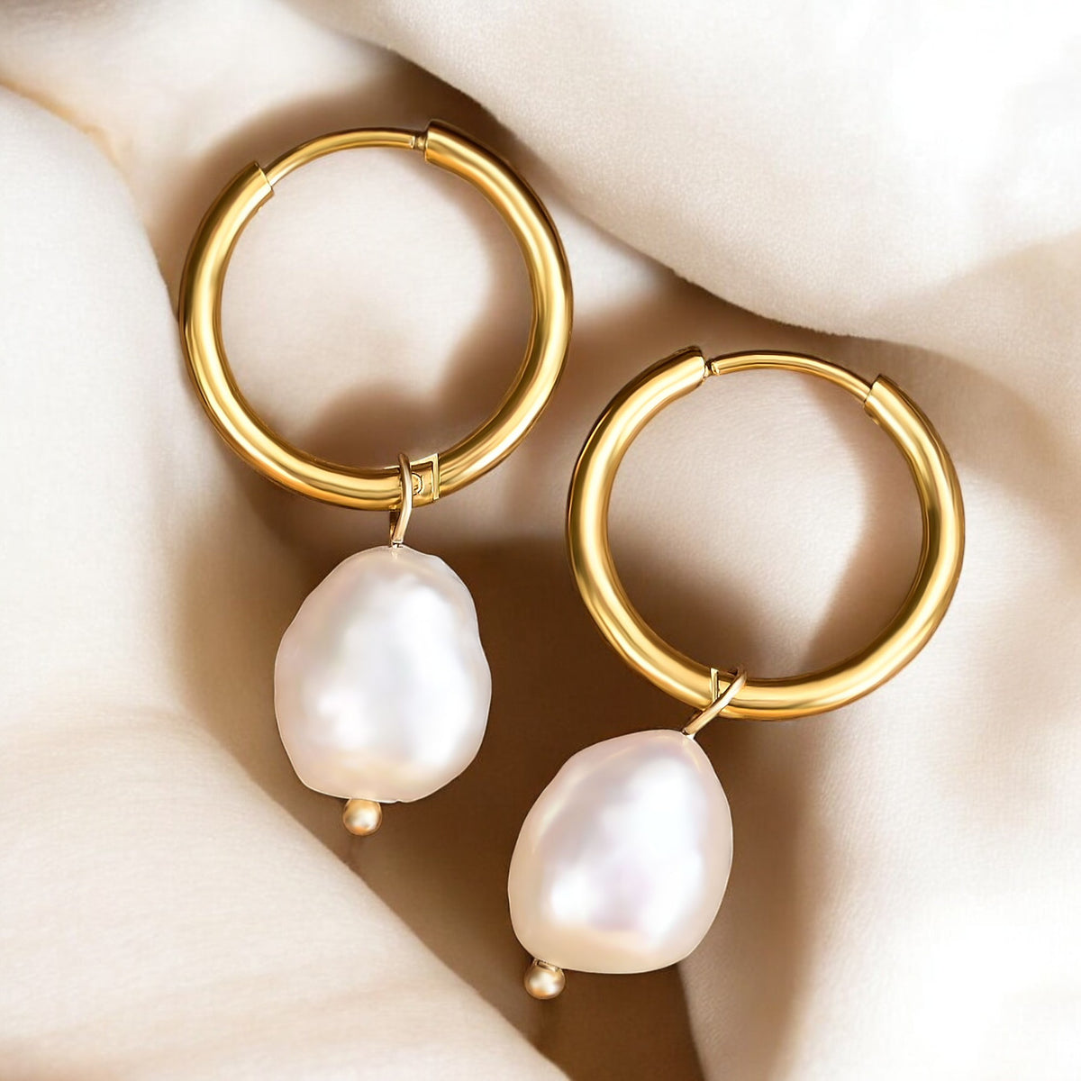Parel Charme Hoop Oorbellen