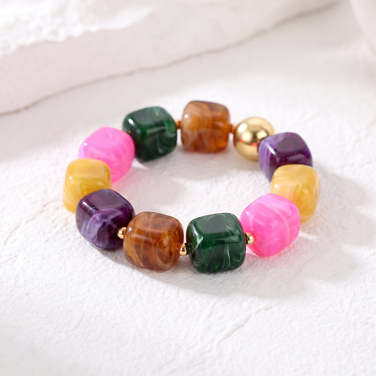Gouden tropische gemengde chunky armband