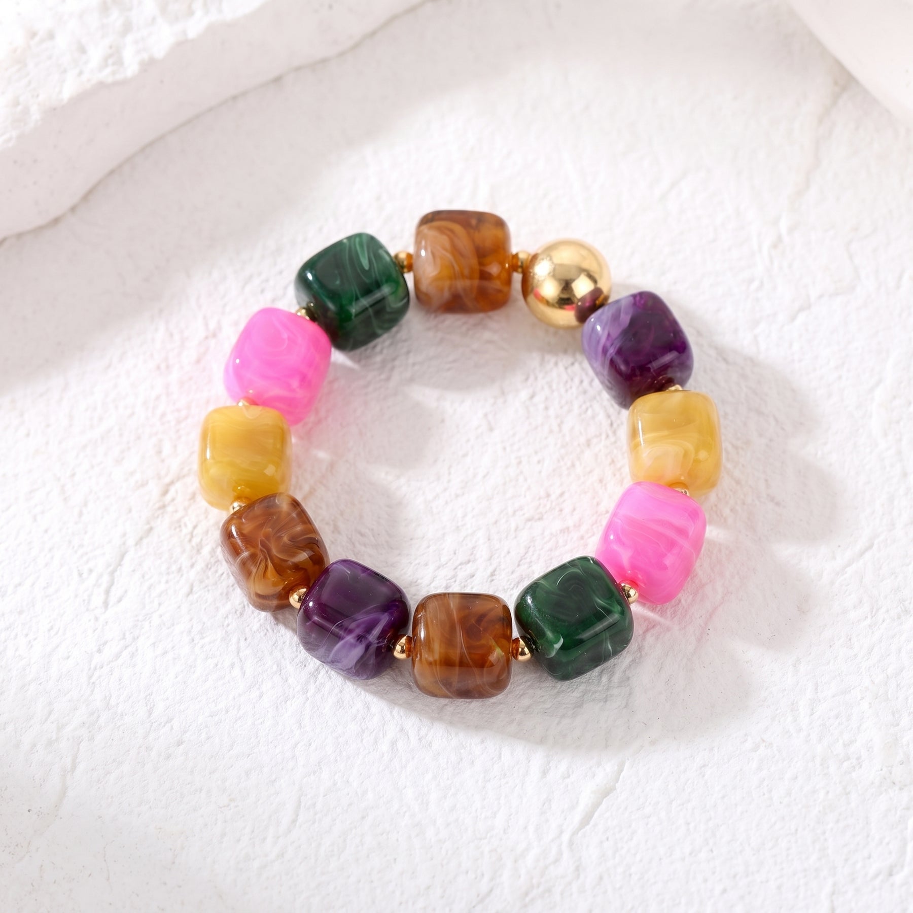 Gouden tropische gemengde chunky armband