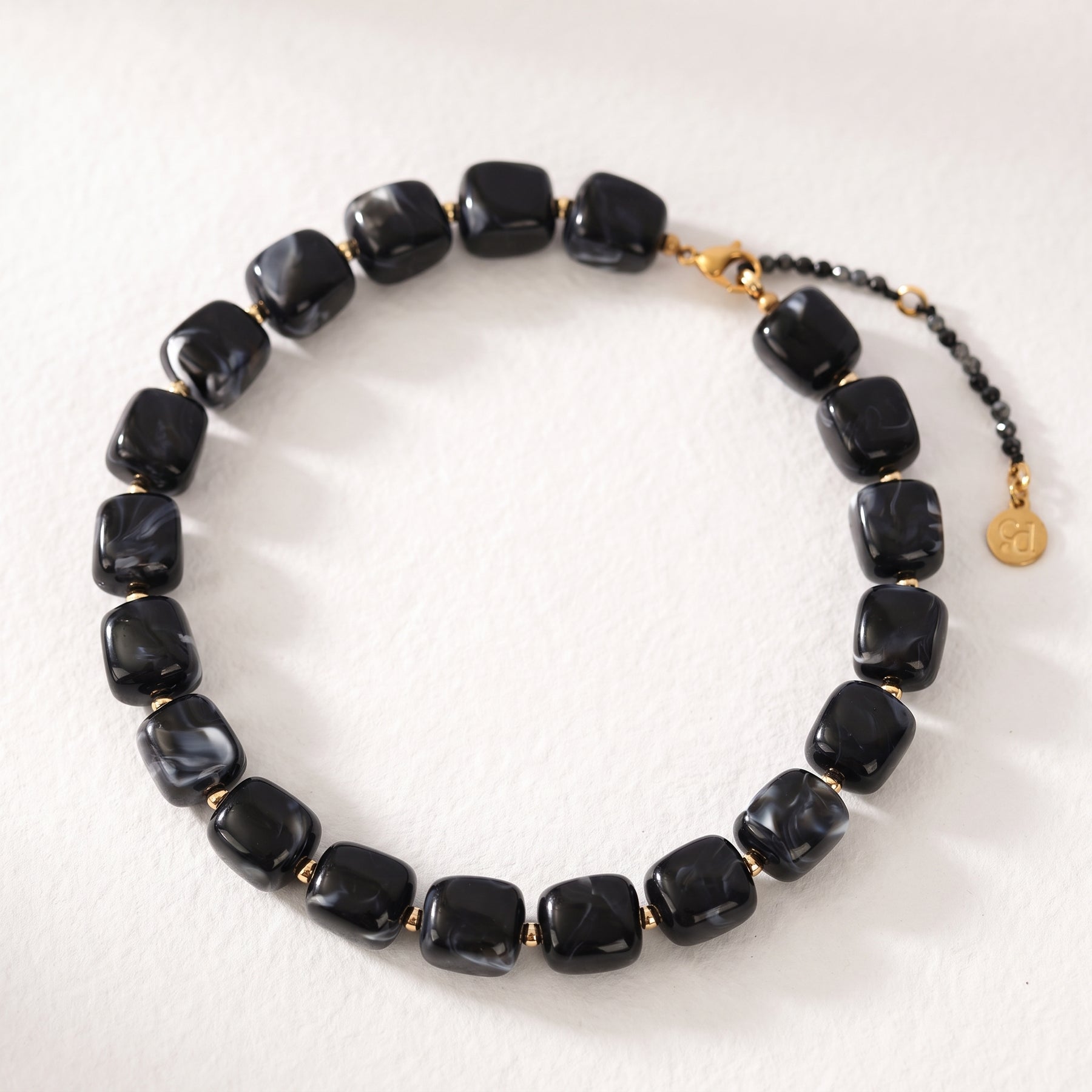 Chunky vierkante kralenketting blauw