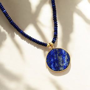 Rustgevende Lapis Lazuli kralenketting